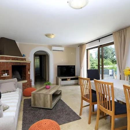Ferlini Comfortable Holiday Светвинченат